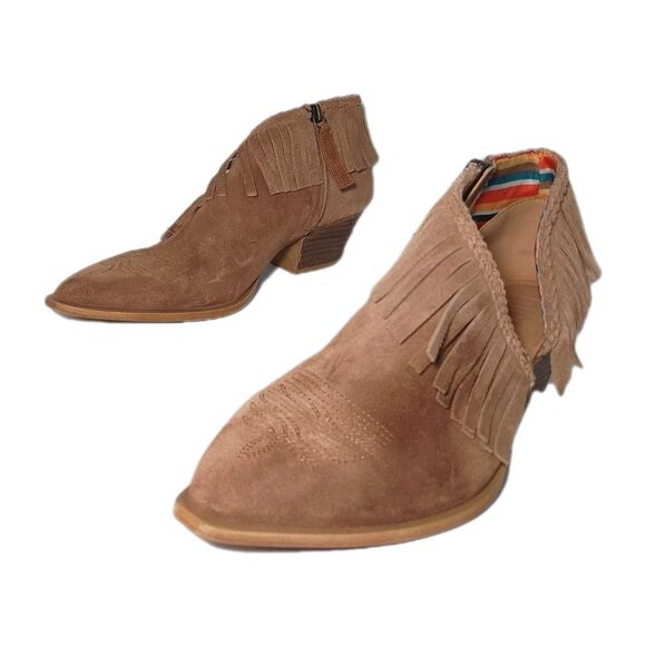 Dingo Tangles Western Bootie Women 7.5M Tan Suede Camel Beige Fringe Pull-on 7.5 - Picture 11 of 16